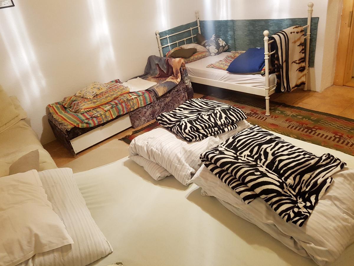 Kuti Vendeghaz Hotel Bakonykuti ภายนอก รูปภาพ